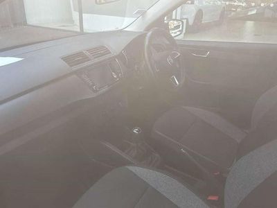 Used Skoda Fabia SE Drive 94 HP (69 kW) 2020 Grey Estate