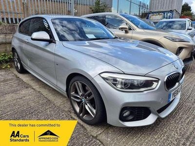 Begagnad BMW 120 M Sport 2016 Silver Halvkombi