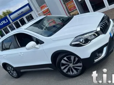 Used Suzuki SX4 SZ5 2016 White Hatchback