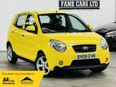 Used Kia Picanto 64 HP (47 kW) 2009 Yellow Hatchback