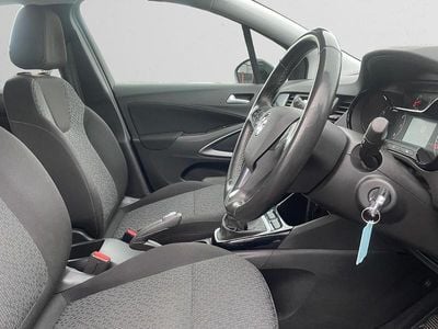 Red Used 2023 Vauxhall Crossland Design Edition SUV | £12,000 (Fair price)