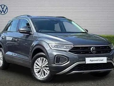Used VW T-Roc Life 150 HP (110 kW) 2024 Grey SUV