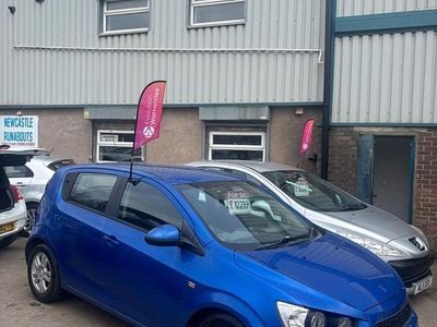 Used Chevrolet Aveo LT 2013 Blue Hatchback