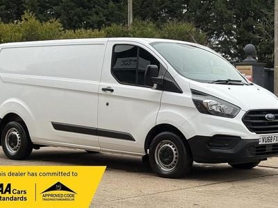White Used 2018 Ford Transit Custom Van | £10,490 (Good price)