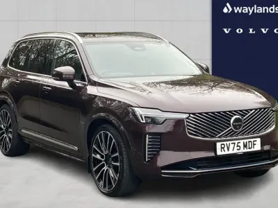 Gebraucht Volvo XC90 Ultra 455 PS (334 kW) 2025 Rot SUV