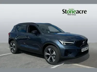New Volvo XC40 Plus 161 HP (118 kW) 2026 Blue SUV