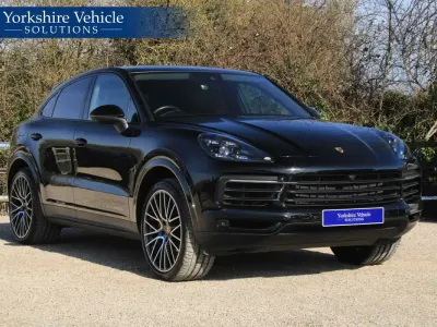 Begagnad Porsche Cayenne 440 HK (323 kW) 2019 Svart SUV