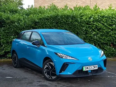 Used MG MG4 EV SE 125 kW (170 HP) 2023 Blue Hatchback