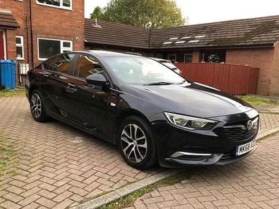 Used Vauxhall Insignia Design Edition 136 HP (100 kW) 2018