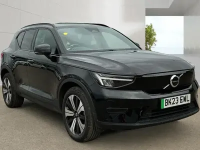 Used Volvo XC40 Core 169 kW (231 HP) 2023 Black SUV