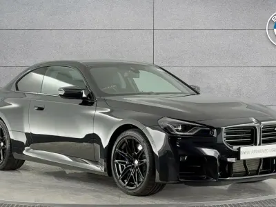 Begagnad BMW M2 Comfort Edition 473 HK (347 kW) 2025 Svart Sportkupé