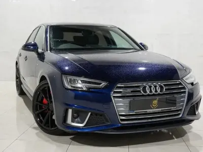 Used Audi A4 S-Line 190 HP (139 kW) 2019 Blue Sedan