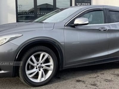 Infiniti Q30