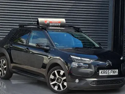 Used Citroën C4 Cactus Flair 110 HP (80 kW) 2015 Black Hatchback