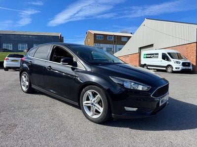 Used Ford Focus Zetec 115 HP (84 kW) 2015 Black Hatchback