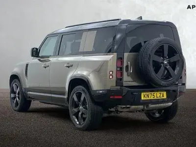 Usado Land Rover Defender HSE Dynamic 2025 Castanho SUV