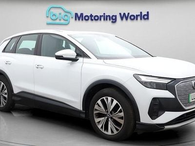 Used Audi Q4 e-tron Sport 125 kW (170 HP) 2021 White SUV