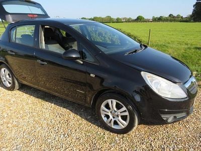 Używany Vauxhall Corsa 85 KM (62 kW) 2010 Czarny Hatchback