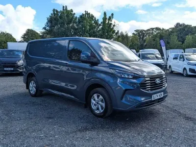 Used Ford Transit Custom Limited 136 HP (100 kW) 2024 Blue Van