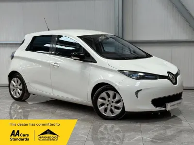 Usado Renault Zoe Dynamique 64 kW (88 HP) 2015 Branco Citadino