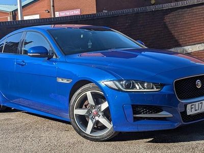 Used Jaguar XE R-Sport 180 HP (132 kW) 2017 Blue Sedan