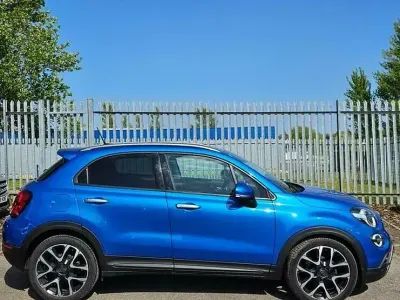 Usado Fiat 500X Cross Plus 120 HP (88 kW) 2020 Azul SUV
