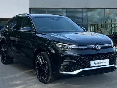 Used VW Tiguan R-line 272 HP (200 kW) 2025 Grenadilla black metallic SUV