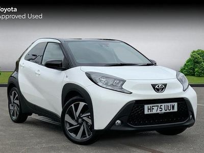 Used Toyota Aygo X 72 HP (52 kW) 2025 Pure white bitone SUV