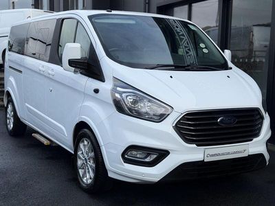 Used Ford Tourneo Custom Titanium 2019 White Van