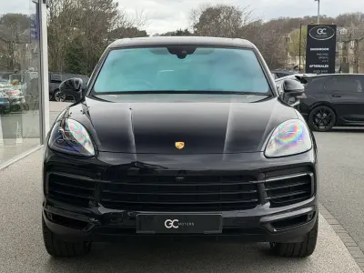 Usado Porsche Cayenne 340 HP (250 kW) 2021 Preto SUV