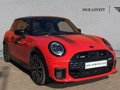 Used Mini Cooper Hatch 154 HP (113 kW) 2024 Red Hatchback