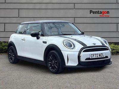 Used Mini Cooper Classic 134 HP (98 kW) 2023 White Hatchback