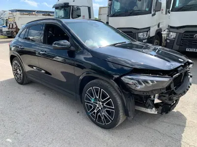 Used Mercedes GLA200 AMG Line Premium 163 HP (119 kW) 2025 Black SUV