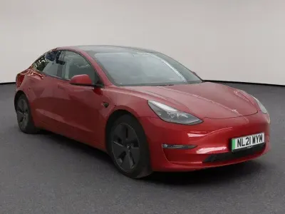 Used Tesla Model 3 254 kW (346 HP) 2021 Red Sedan