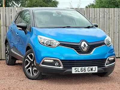 Used Renault Captur Dynamique 90 HP (66 kW) 2016 Blue SUV