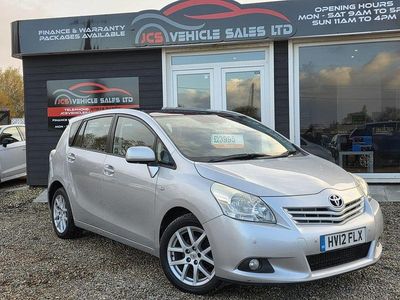 Used Toyota Verso 2012 Silver MPV