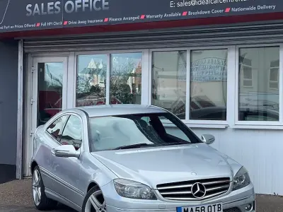 Begagnad Mercedes CLC180 143 HK (105 kW) 2008 Silver Halvkombi