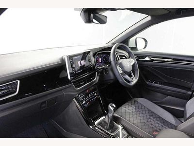 Używany VW T-Roc R-line 150 KM (110 kW) 2025 Szary SUV