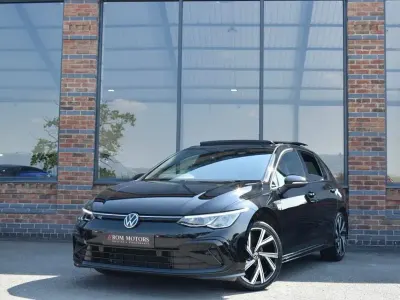 Used VW Golf VIII R-line 150 HP (110 kW) 2024 Black Hatchback