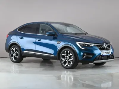 Używany Renault Arkana Techno 143 KM (105 kW) 2023 Niebieski SUV