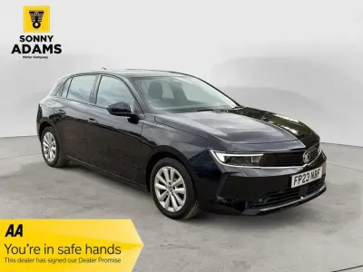 Used Vauxhall Astra Design Edition 110 HP (80 kW) 2023 Black Hatchback