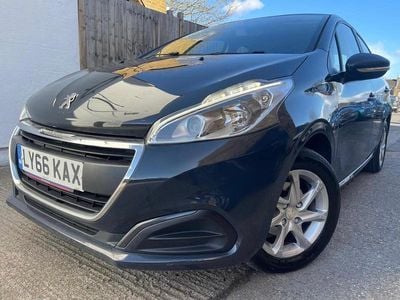 Used Peugeot 208 Active 82 HP (60 kW) 2017 Grey Hatchback