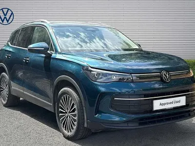 Used VW Tiguan Match 204 HP (150 kW) 2025 Nightshade blue metallic SUV