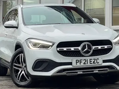 Used Mercedes GLA200 150 HP (110 kW) 2021 White SUV