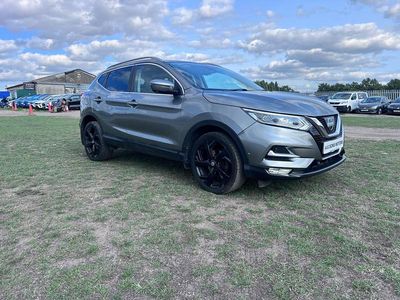 Grey Used 2017 Nissan Qashqai Tekna SUV | £7,995 (Fair price)