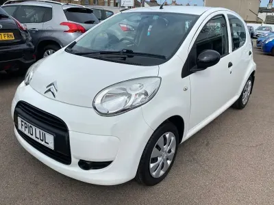 Used Citroën C1 68 HP (50 kW) 2010 White Hatchback
