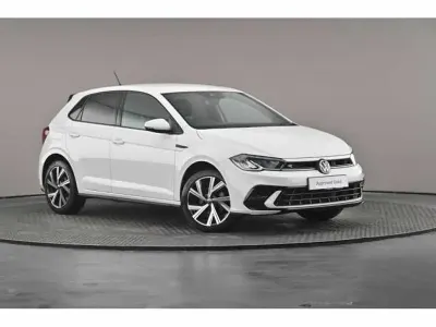 Begagnad VW Polo R-line 110 HK (80 kW) 2023 Vit Halvkombi