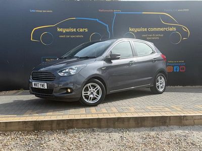 Begagnad Ford Ka Plus Zetec 70 HK (51 kW) 2017 Grå Halvkombi