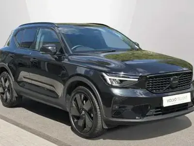 Begagnad Volvo XC40 Plus 194 HK (142 kW) 2026 SUV