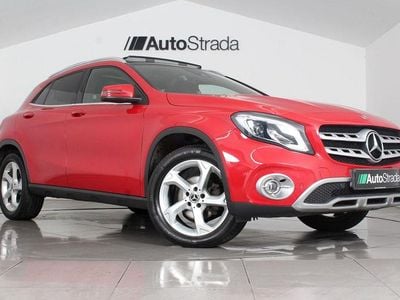 Used Mercedes GLA200 Premium Plus 156 HP (114 kW) 2018 Red SUV